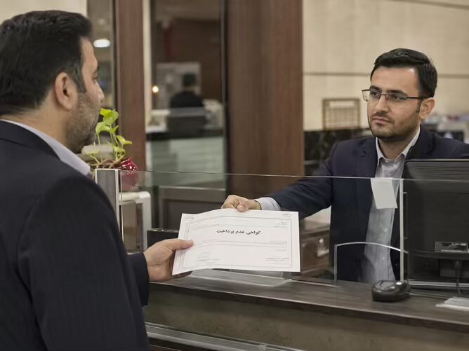 چک برگشتی چیست؟ ۷ نکته مهم برای وصول وجه چک 2 چک برگشتی چیست؟